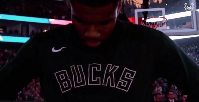 佛罗伦萨连续8场不胜，赛后哲科拿着扩音器与球迷沟通（佛罗伦萨已八战未胜，哲科赛后持扩音器与球迷沟通）