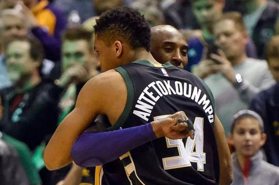 传闻：阿森纳持续关注雷恩中卫雅凯，计划未来求购（消息称阿森纳持续考察雷恩中卫雅凯，未来或将发起收购）