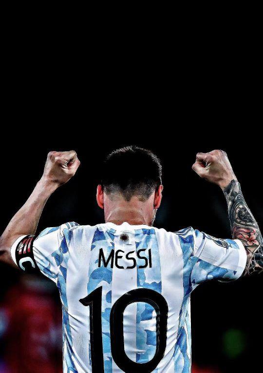 巴萨有意？德天空：努萨没解约条款，莱比锡冬窗不打算卖他（巴萨心动？德媒：努萨无解约金，莱比锡冬窗无意出售）