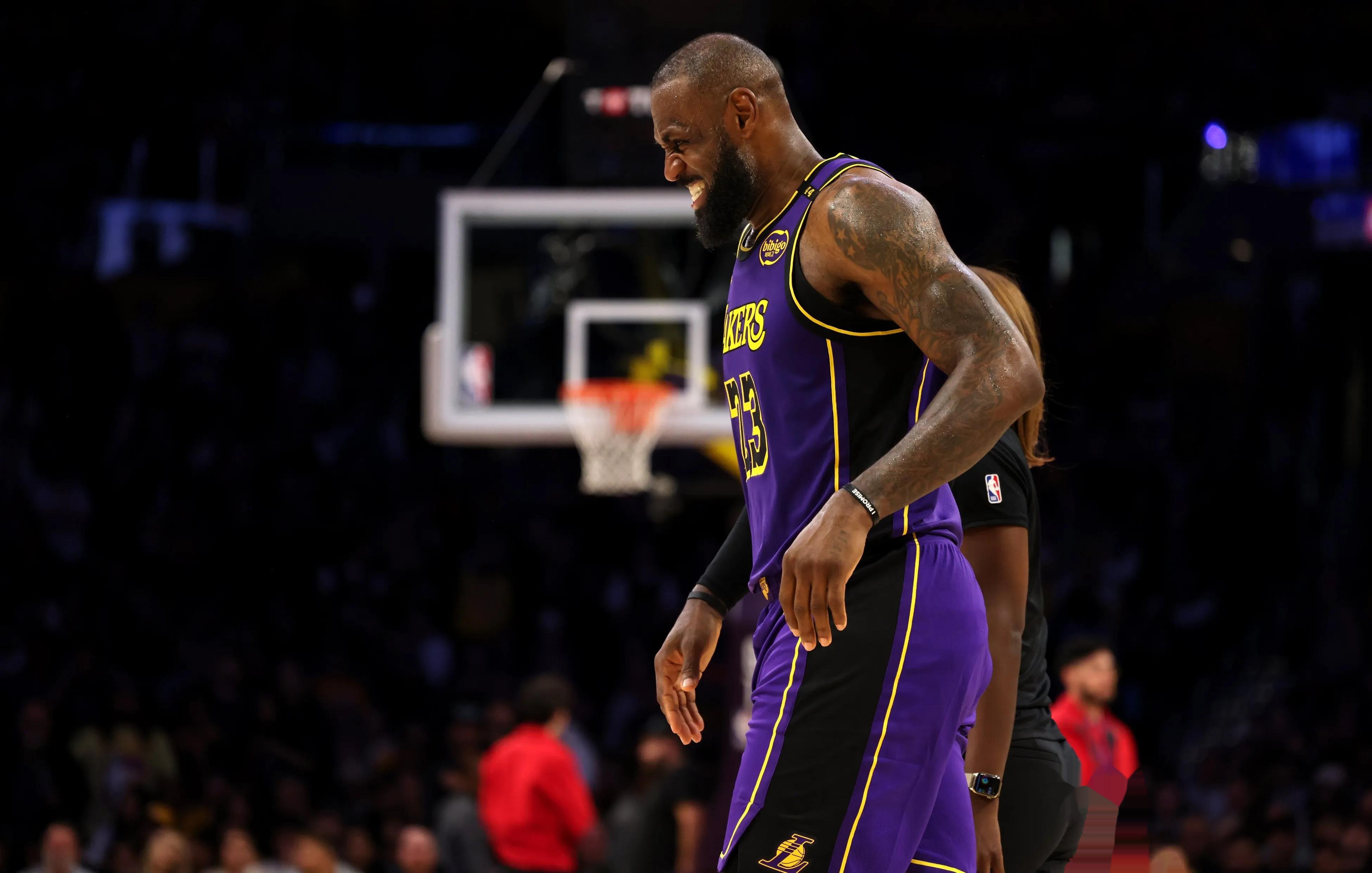 浙江队官方：赛后将为弗兰克举行告别仪式，请在赛后稍作等待（浙江队公告：比赛结束后为弗兰克举办告别仪式，敬请赛后留步）