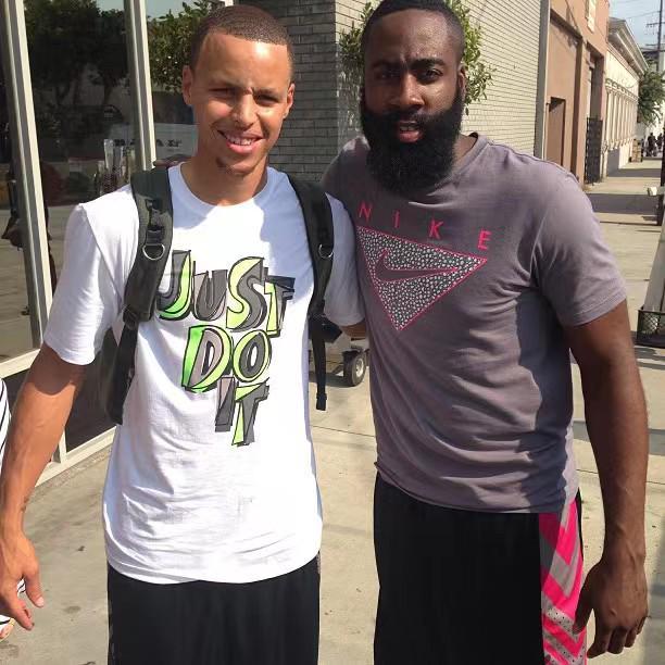 皮西利女友透露自己曾被前男友虐待：不要让别人控制你（皮西利女友自述曾遭前任虐待：别让他人掌控你）