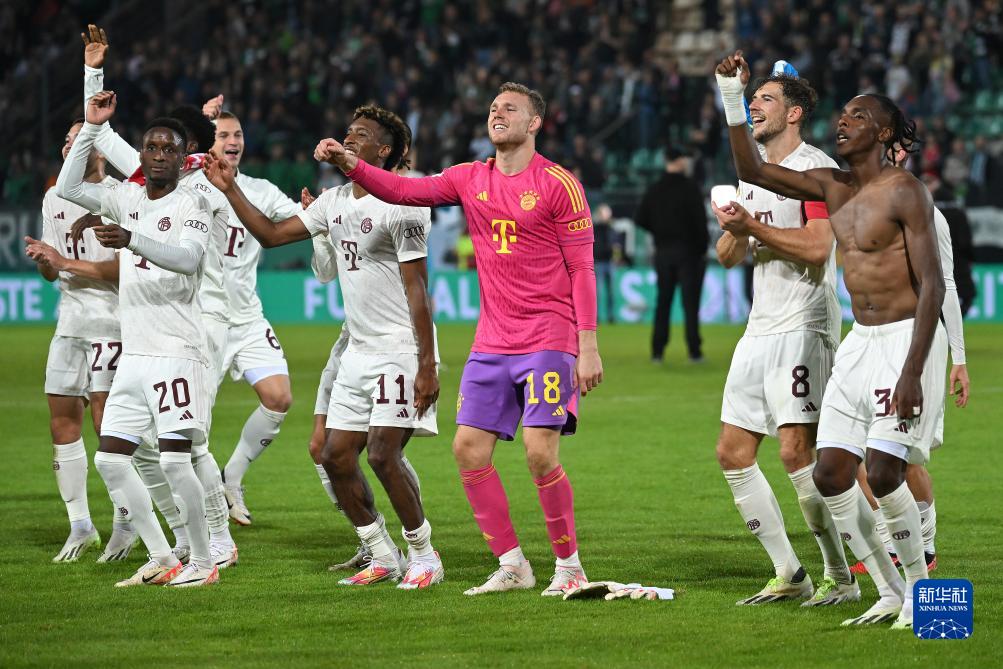 前12居然没有罗哥的名场面，按理来说哪怕硬投，凭...（前十二竟然没有罗哥的高光瞬间？按说就算硬塞也该占一席）