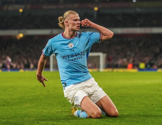 中超比赛精彩回放：上海海港绝杀瞬间,（中超精彩集锦：上海海港补时绝杀名场面）