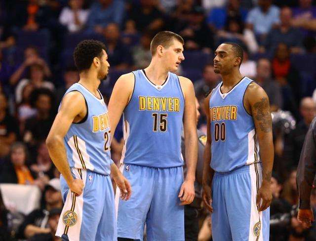 太阳报：英格兰女足门将基廷因未缴纳汽车税被罚款（《太阳报》称英格兰女足门将基廷因车税欠缴遭罚款）